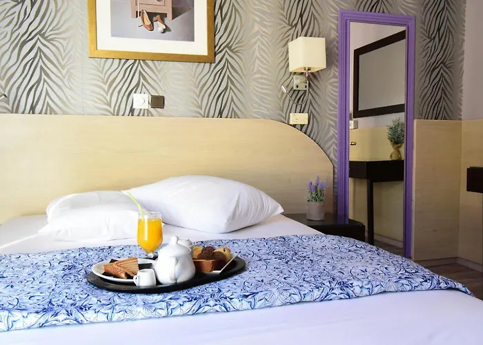 Eva Hotel Piraeus