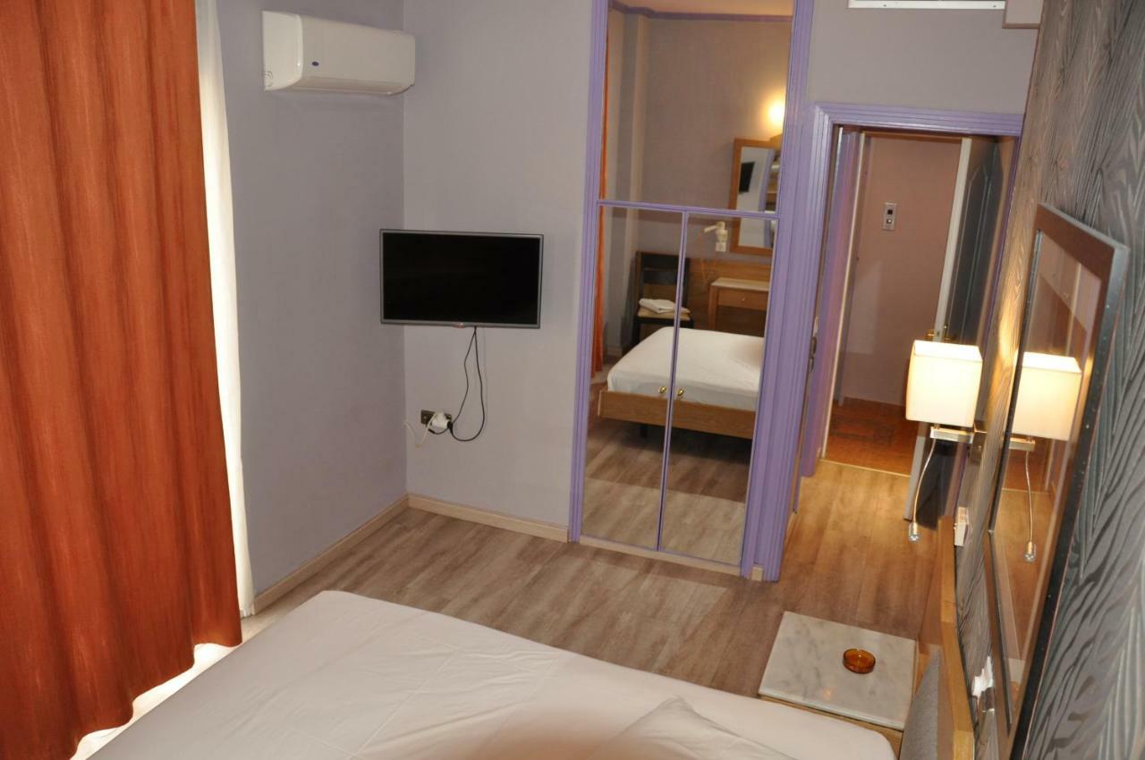 Hotel Eva 2*