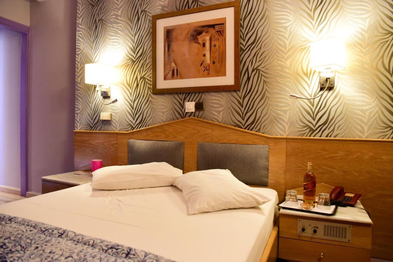 Eva Hotel