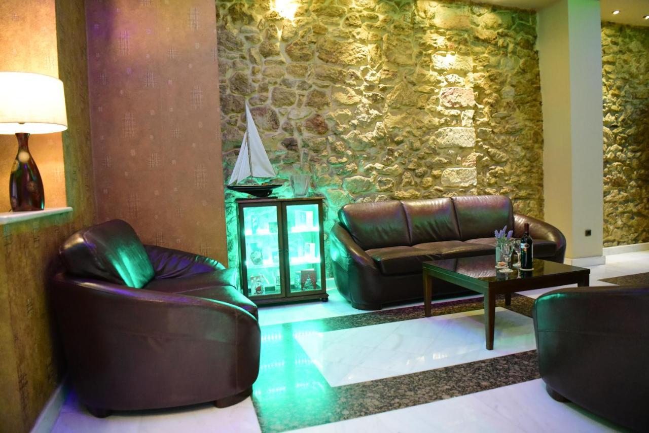 Hotel Eva 2*